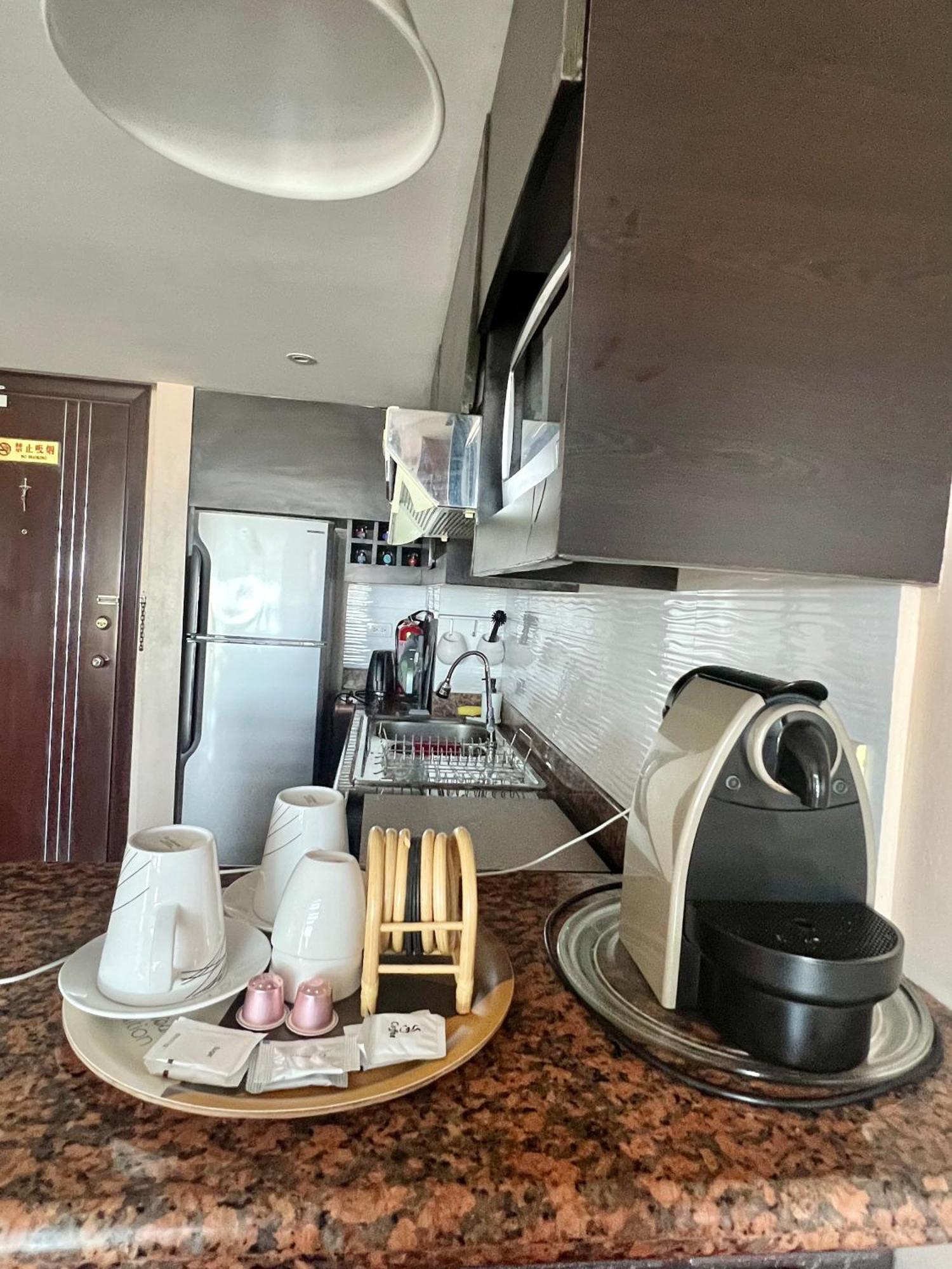 Super Cebu Loft Appartement Buitenkant foto