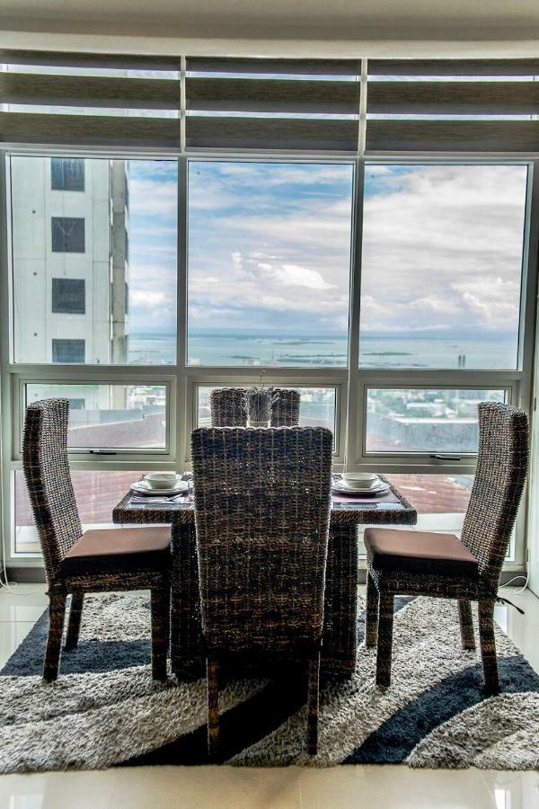 Super Cebu Loft Appartement Buitenkant foto